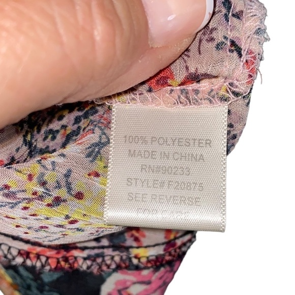 Black Poppy Pacsun V Neck Dolman Sleeve Patchwork Print Peasant Blouse Sz M - Picture 3 of 7